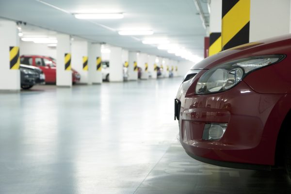 Como reduzir o custo com estacionamento dos funcionários?